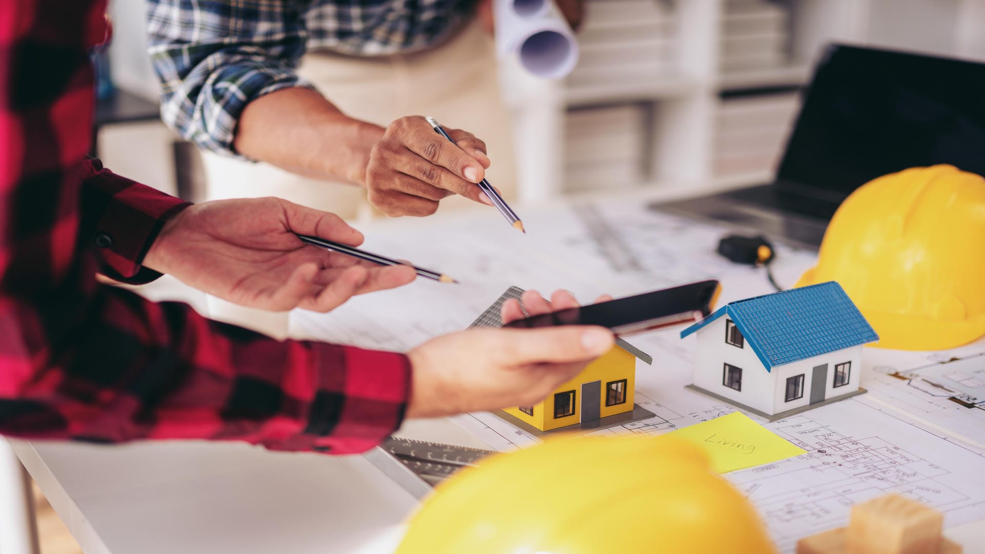 Contact construction